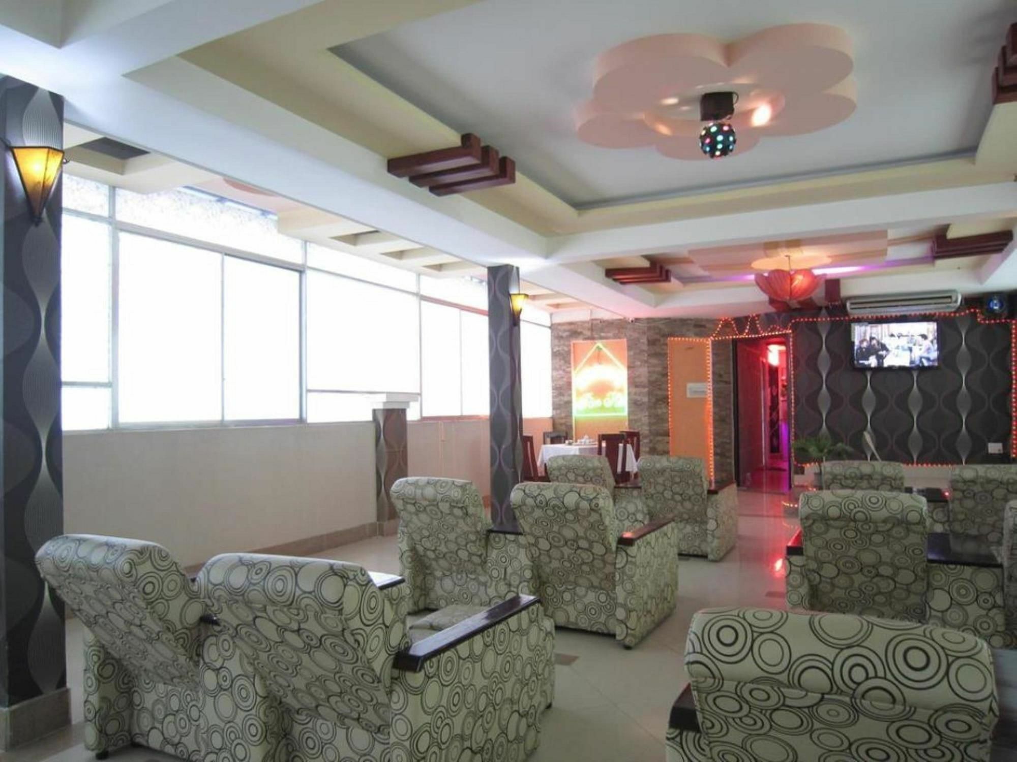 Tan Ha Hotel Ho Chi Minh City Exterior photo