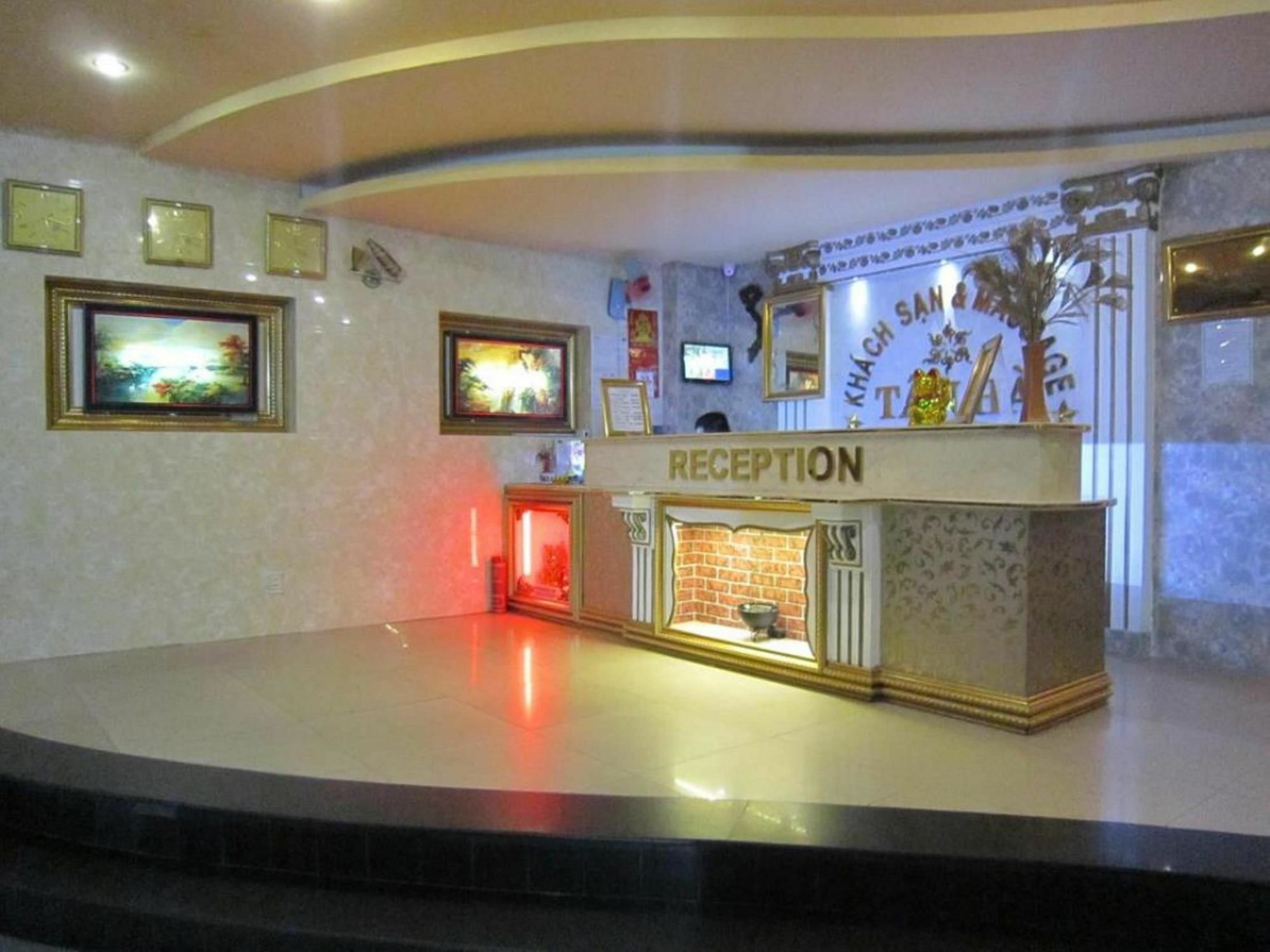 Tan Ha Hotel Ho Chi Minh City Exterior photo